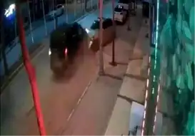 Elazığ'da Kaçan Sürücü, Kamerada Yakalandı!