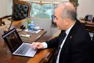 Elazığ Valisi, AA Yılın Kareleri'ni Seçti