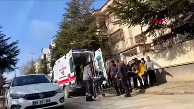 Elazığ'da Genç Adam Pencereden Düştü, Hayati Tehlikede