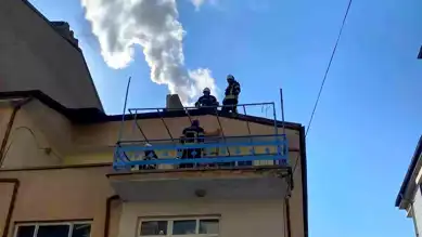 Elazığ'da Bina Bacasında Yangın!