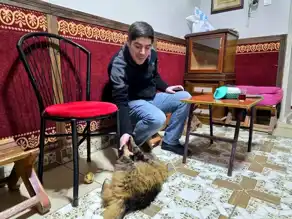 Elazığ'da Çaycıyla Kedinin 3 Yıllık Dostluğu