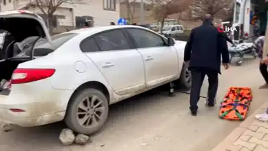 Elazığ'da Moto Kurye Kazası: Sürücü Hastanede