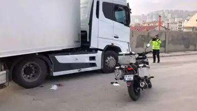 Elazığ'da Motosiklet-Tır Kazası: Yaralı Var!