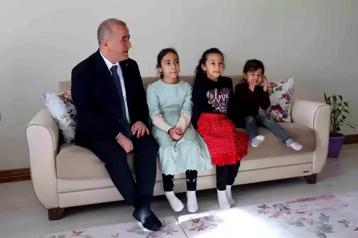 5 Yıl Sonra: Elazığ Depreminin Sembolü Yüsra Büyüdü