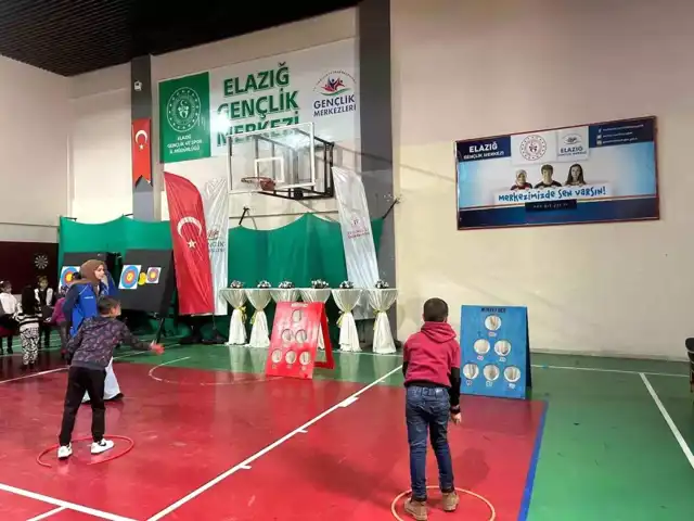 Gençlik Merkezi Okulları Ziyaret Etti