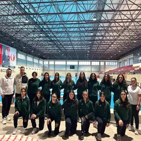 U16 Kadın Sutopu Takımı Başarılı Bir Başlangıç Yaptı