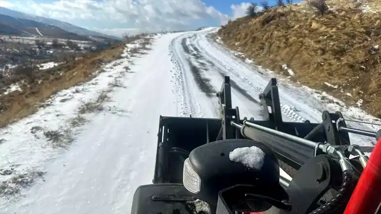 Elazığ'da 5 Köy Yolu Açıldı