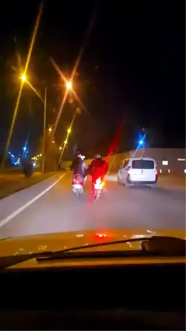 Elazığ'da Motosiklet Yardımı Tehlike Yarattı