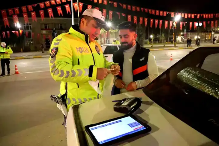 Elazığ'da Yeni Yıl, Trafik Cezalarıyla Başladı