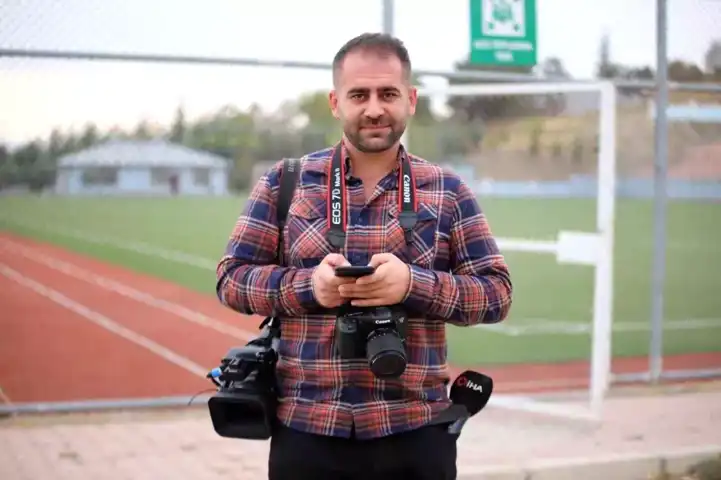 Başarılı Gazeteciler Ödüllerini Aldı